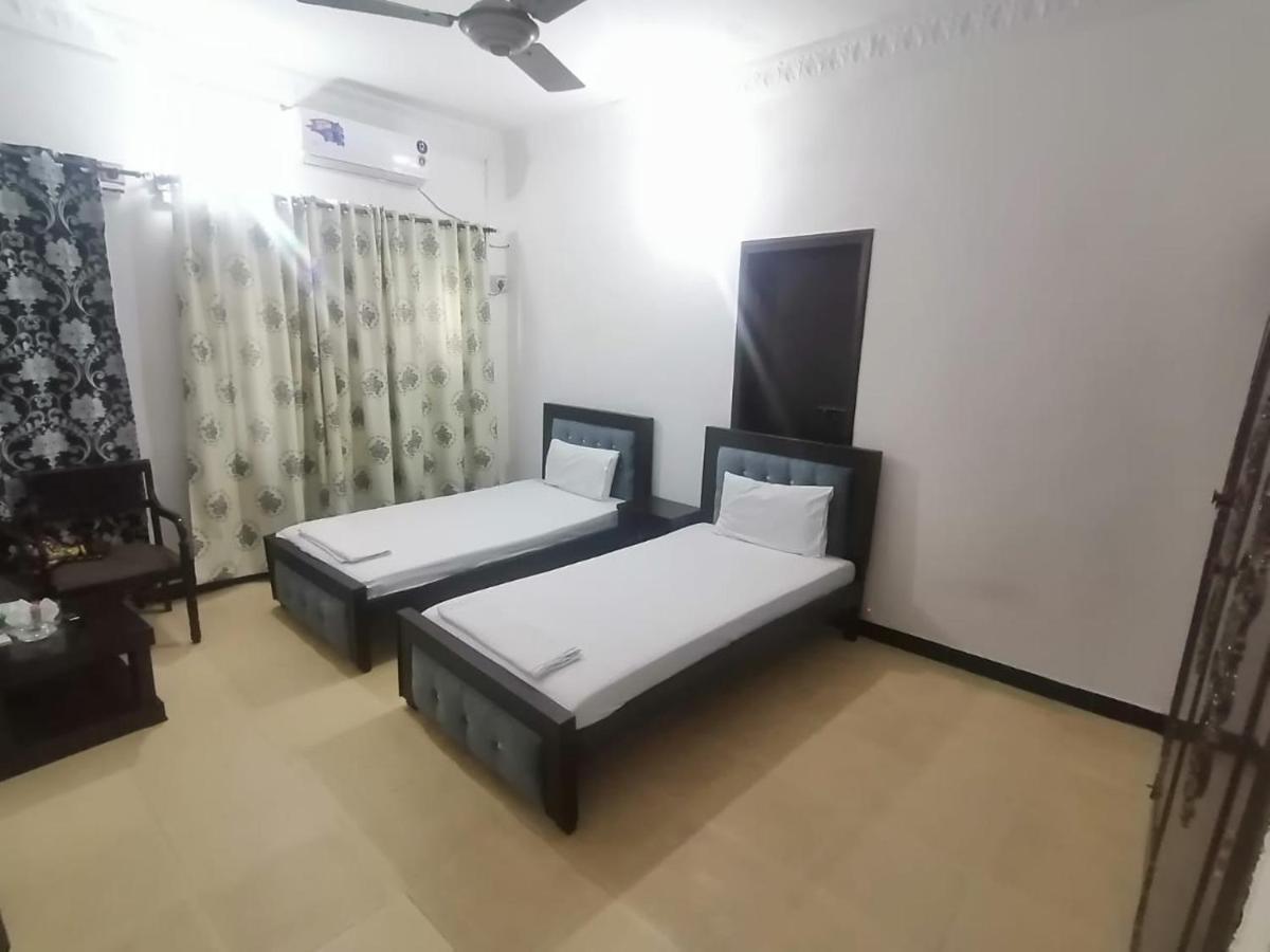 Lux Lounge Guest House Islamabad Zewnętrze zdjęcie